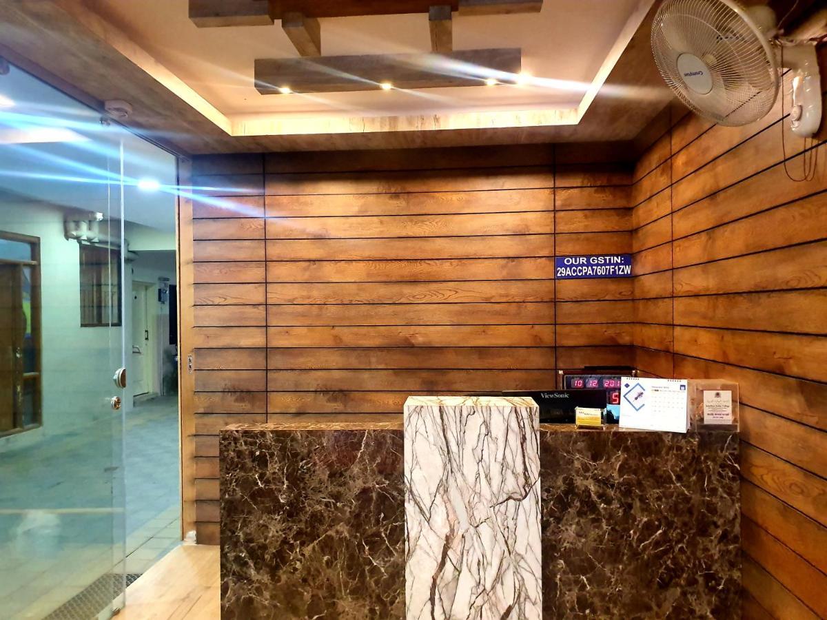 Veekay Residency Otel Bangalore Dış mekan fotoğraf